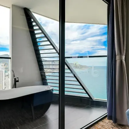 Boton Blue Hotel & Spa Nha Trang Room photo